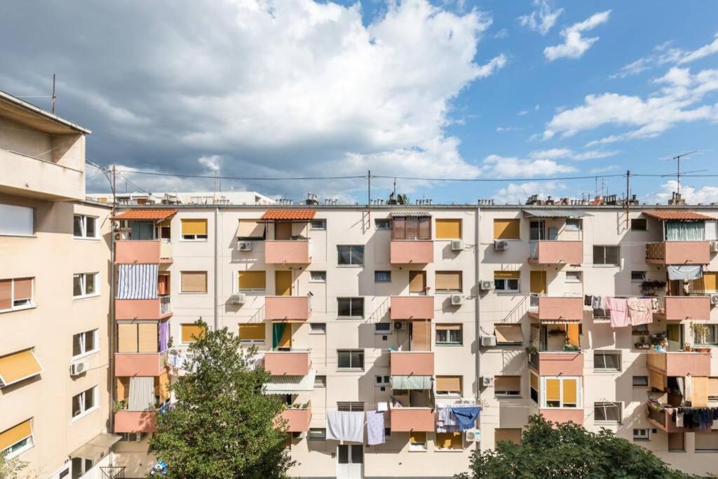 Banana Split Youth Apartment 외부 사진